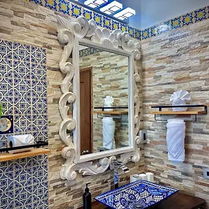 Castillo Inn